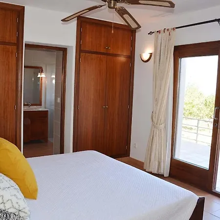 Charming Traditional Sea View וילה Es Cana